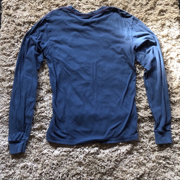 RVCA LONG SLEEVE - Picture 2 of 3
